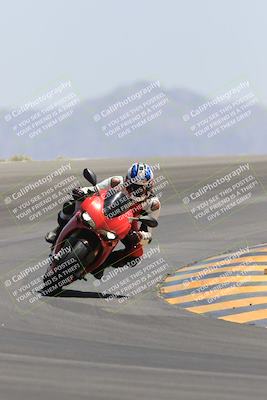 media/May-14-2023-SoCal Trackdays (Sun) [[024eb53b40]]/Turn 12 (1145am)/